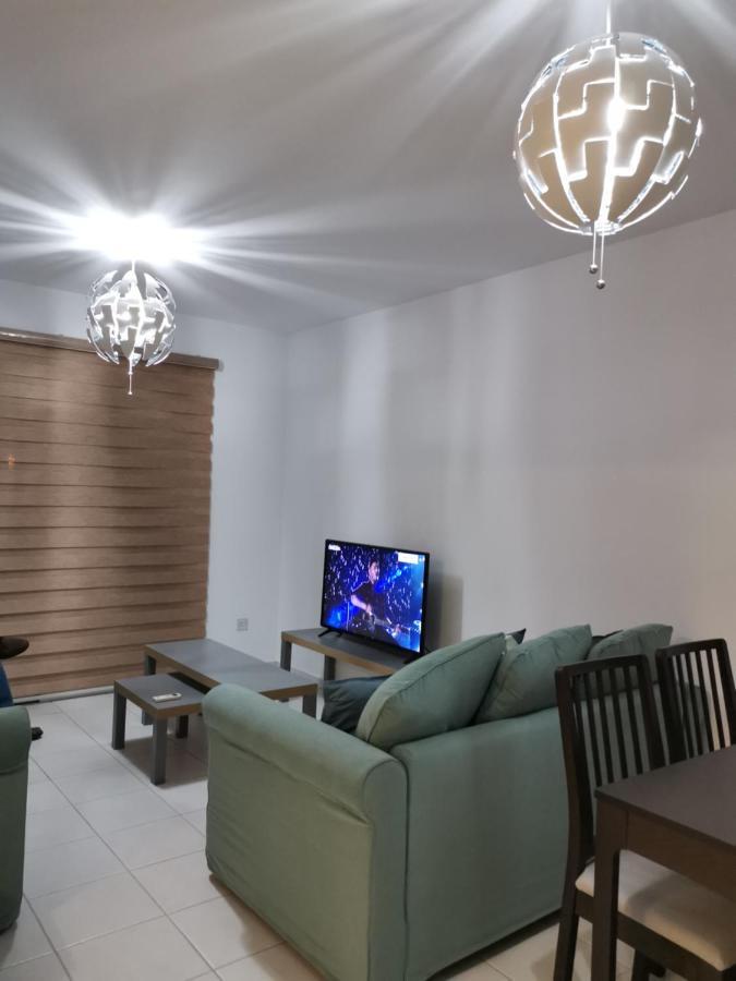 Iris Village, Near Kings Avenue Mall - By Imh Travel & Tours بافوس المظهر الخارجي الصورة