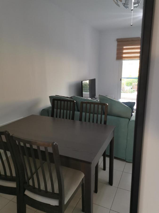 Iris Village, Near Kings Avenue Mall - By Imh Travel & Tours بافوس المظهر الخارجي الصورة